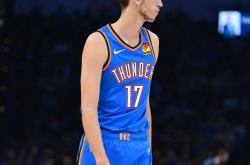 足球直播在线观看-NBA球队裁员，篮球界面临就业波动