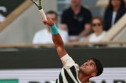 足球直播吧-法国网球队碾压英国网球队，阿尔卡拉斯打破历史纪录的简单介绍