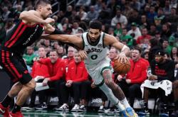 足球直播在线直播观看免费-篮网B队绝地反击公牛，塔图姆惊艳世界的简单介绍