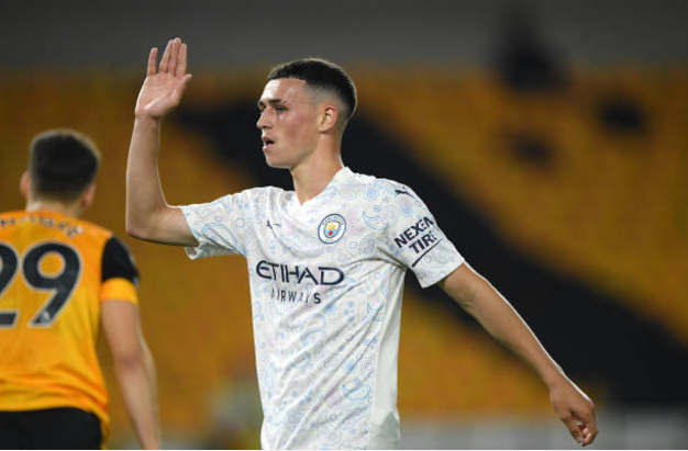 包含乌拉圭完胜波兰，托雷斯打破历史纪录的词条